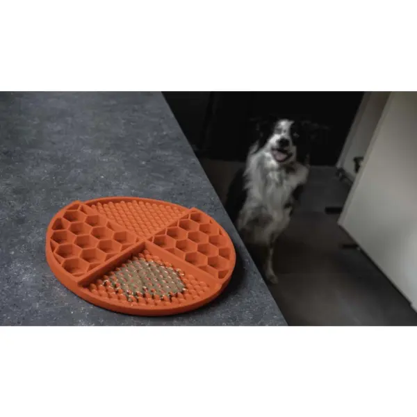Eat Slow Live Longer Leckmatte rund – Anti-Schling-Matte für Hunde & Katzen – Bild 4